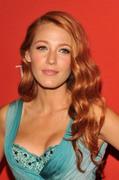 th_03470_Tikipeter_Blake_Lively_Time_April_26_6_001_123_60lo.jpg